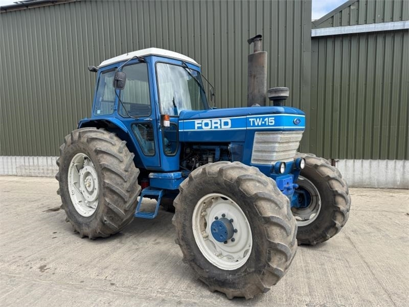 Ford Ford TW-15 - 장궤형 트랙터 : 사진 3 Ford Ford TW-15 - 장궤형 트랙터 : 사진 3