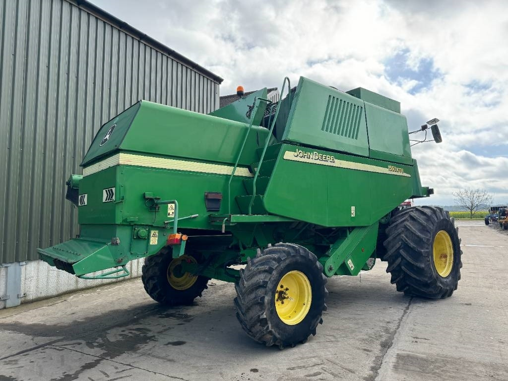 John Deere 1550 WTS - 목초수확기 : 사진 3 John Deere 1550 WTS - 목초수확기 : 사진 3