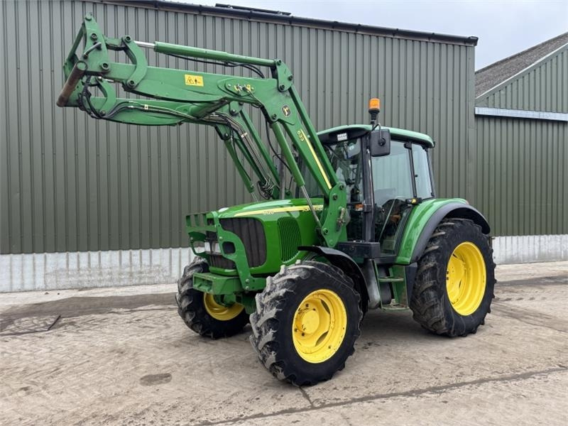 John Deere 6120 c/w 633 Loader - 장궤형 트랙터 : 사진 1 John Deere 6120 c/w 633 Loader - 장궤형 트랙터 : 사진 1