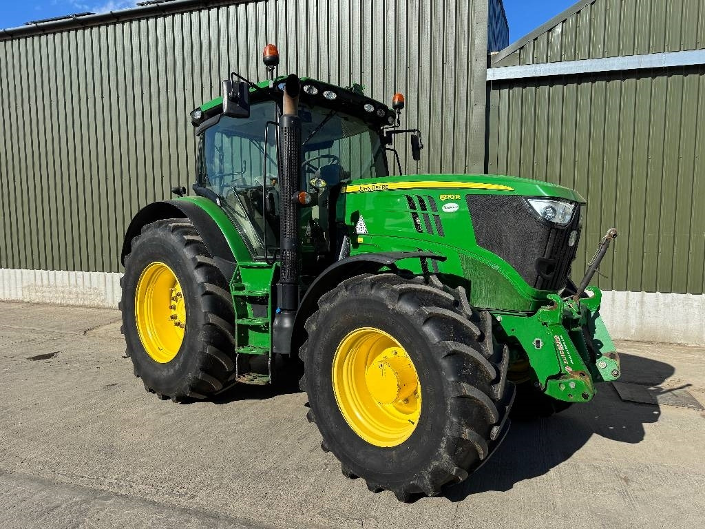 John Deere 6170 R - 장궤형 트랙터 : 사진 3 John Deere 6170 R - 장궤형 트랙터 : 사진 3