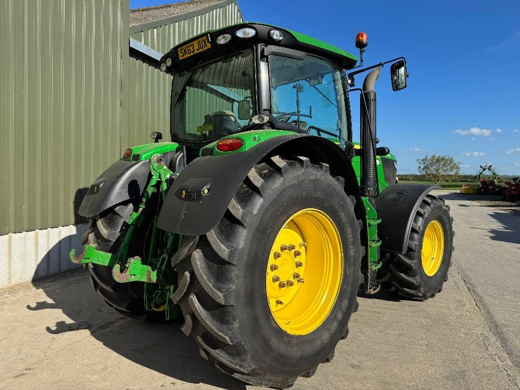 John Deere 6170 R - 장궤형 트랙터 : 사진 4 John Deere 6170 R - 장궤형 트랙터 : 사진 4