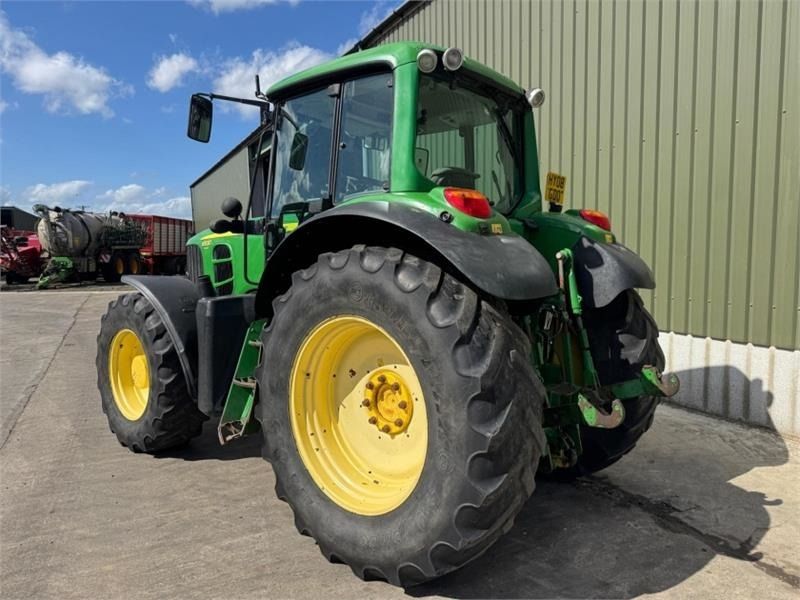 John Deere 6930 Premium - 장궤형 트랙터 : 사진 2 John Deere 6930 Premium - 장궤형 트랙터 : 사진 2
