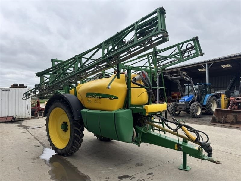 John Deere John Deere 732 Trailed Sprayer - 트랙터 탑재 스프레이 : 사진 4 John Deere John Deere 732 Trailed Sprayer - 트랙터 탑재 스프레이 : 사진 4