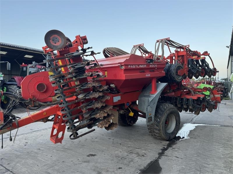 Kuhn Fastliner FL 4000 Seed Drill - 콤바인 : 사진 4 Kuhn Fastliner FL 4000 Seed Drill - 콤바인 : 사진 4