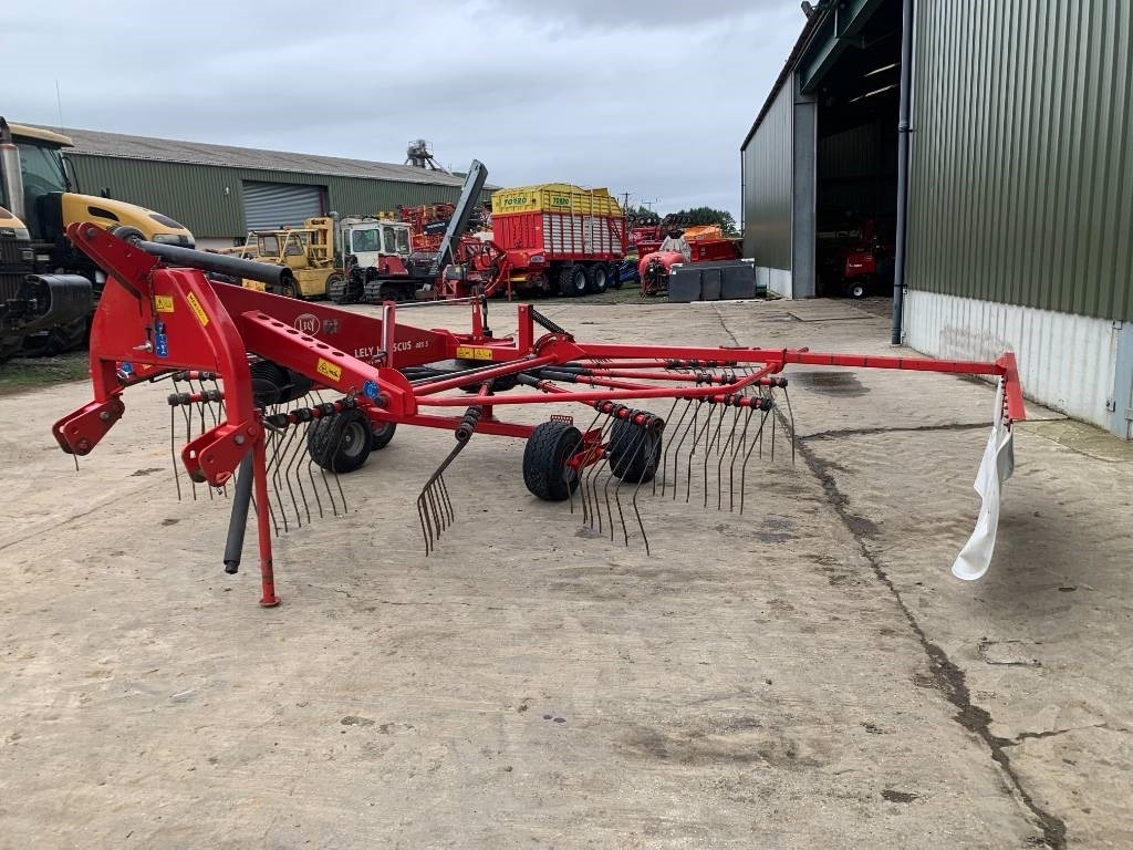 Lely Hibiscus 485 S Single Rotor Rake - 반전기/ 레이크 : 사진 3 Lely Hibiscus 485 S Single Rotor Rake - 반전기/ 레이크 : 사진 3