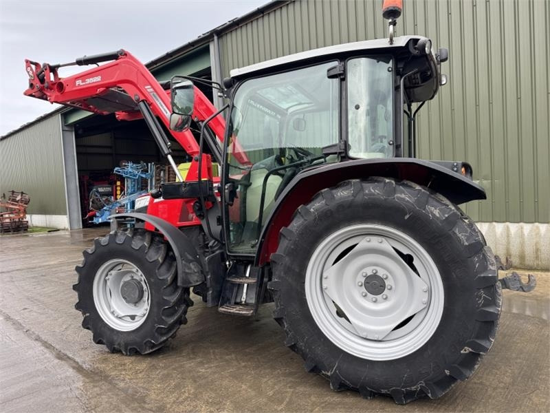 Massey Ferguson 4710 c/w FL.3522 Loader **Low Hours** - 장궤형 트랙터 : 사진 2 Massey Ferguson 4710 c/w FL.3522 Loader **Low Hours** - 장궤형 트랙터 : 사진 2
