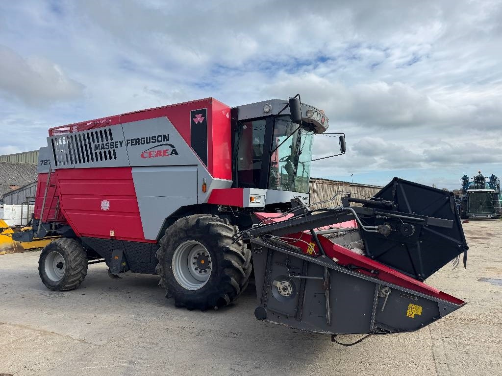 Massey Ferguson Cerea 7274 Rotary Seperator c/w 22ft Header - 목초수확기 : 사진 3 Massey Ferguson Cerea 7274 Rotary Seperator c/w 22ft Header - 목초수확기 : 사진 3