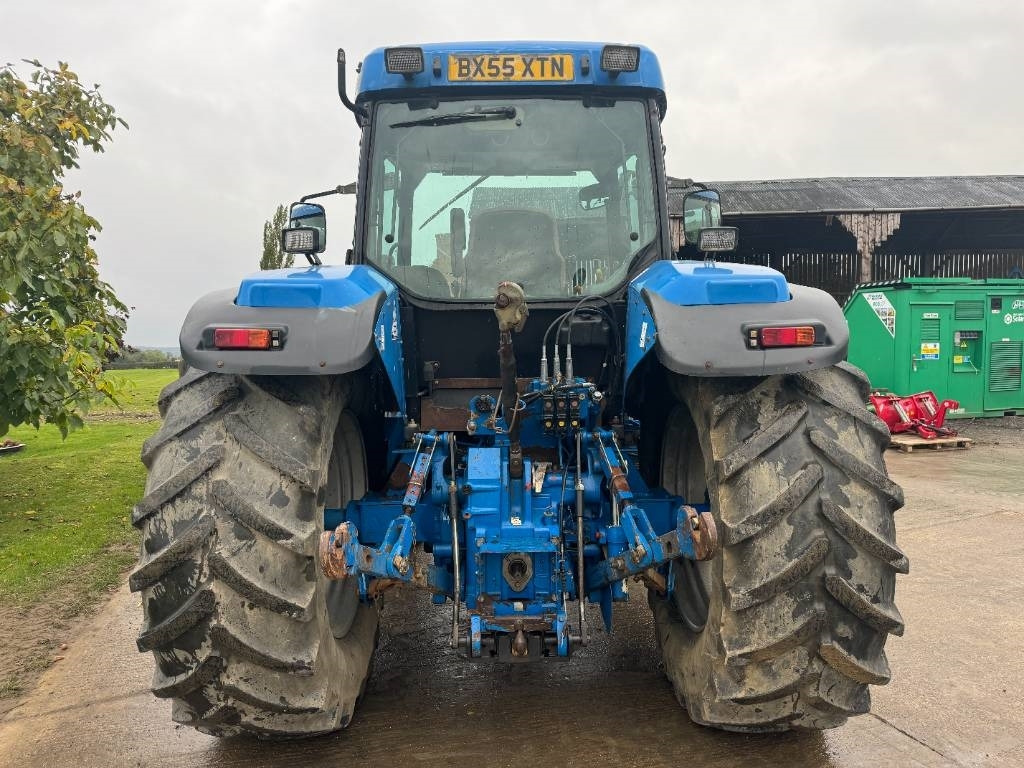 McCormick MTX 135 - 장궤형 트랙터 : 사진 4 McCormick MTX 135 - 장궤형 트랙터 : 사진 4