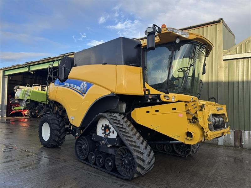 New Holland CR9070 c/w 30ft Varifeed Header - 곡물 헤더 : 사진 3 New Holland CR9070 c/w 30ft Varifeed Header - 곡물 헤더 : 사진 3