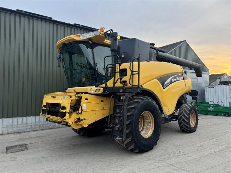 New Holland CR960 c/w 24ft Header **Video Below**  - 곡물 헤더 : 사진 3 New Holland CR960 c/w 24ft Header **Video Below**  - 곡물 헤더 : 사진 3