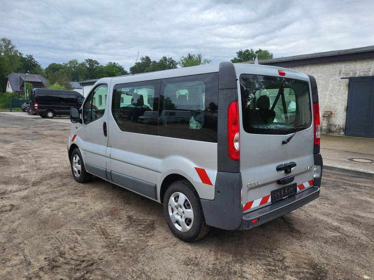 OPEL Vivaro 2900 2.0 CDTI - 밴 : 사진 4 OPEL Vivaro 2900 2.0 CDTI - 밴 : 사진 4