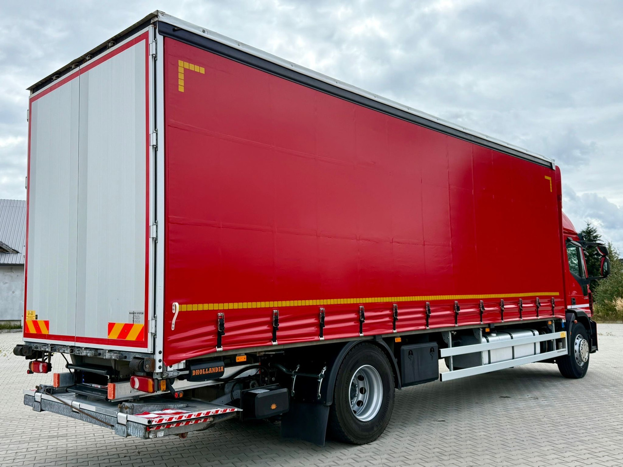 IVECO EUROCARGO 180-280 / FIRANKA / WINDA / 20 PALET / 80 TYŚ KM / 2023 ROK / 9 223 KG ŁADOWNOŚ - 커튼사이더 트럭 : 사진 4 IVECO EUROCARGO 180-280 / FIRANKA / WINDA / 20 PALET / 80 TYŚ KM / 2023 ROK / 9 223 KG ŁADOWNOŚ - 커튼사이더 트럭 : 사진 4