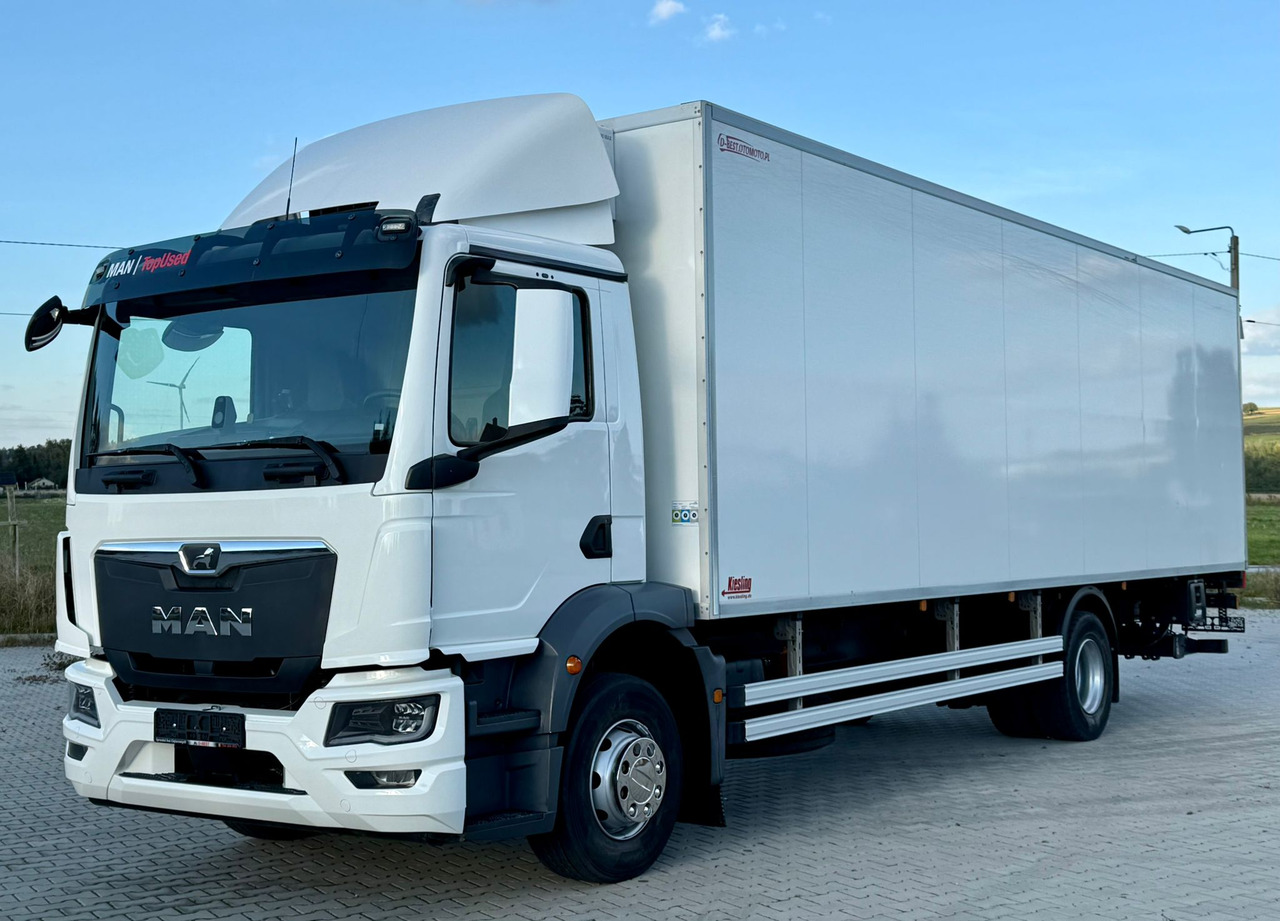MAN TGM 15.290 / CHŁODNIA / WINDA / 8.3 M DŁUGOŚCI / 20 EUROPALET / THERMO KING / +30/-30 / AUTOMAT / 2021 ROK / SERWISOWANY - 냉동탑차 : 사진 2 MAN TGM 15.290 / CHŁODNIA / WINDA / 8.3 M DŁUGOŚCI / 20 EUROPALET / THERMO KING / +30/-30 / AUTOMAT / 2021 ROK / SERWISOWANY - 냉동탑차 : 사진 2