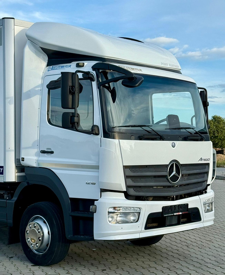 냉동탑차 MERCEDES-BENZ ATEGO 1218 / CHŁODNIA / IZOTERMA / WINDA / 5.10 M DŁUGOŚCI / LAMBERET / AUTOMAT / 2017 ROK / 410 TYŚ KM : 사진 10 냉동탑차 MERCEDES-BENZ ATEGO 1218 / CHŁODNIA / IZOTERMA / WINDA / 5.10 M DŁUGOŚCI / LAMBERET / AUTOMAT / 2017 ROK / 410 TYŚ KM : 사진 10