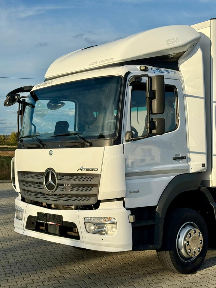 냉동탑차 MERCEDES-BENZ ATEGO 1218 / CHŁODNIA / IZOTERMA / WINDA / 5.10 M DŁUGOŚCI / LAMBERET / AUTOMAT / 2017 ROK / 410 TYŚ KM : 사진 12 냉동탑차 MERCEDES-BENZ ATEGO 1218 / CHŁODNIA / IZOTERMA / WINDA / 5.10 M DŁUGOŚCI / LAMBERET / AUTOMAT / 2017 ROK / 410 TYŚ KM : 사진 12