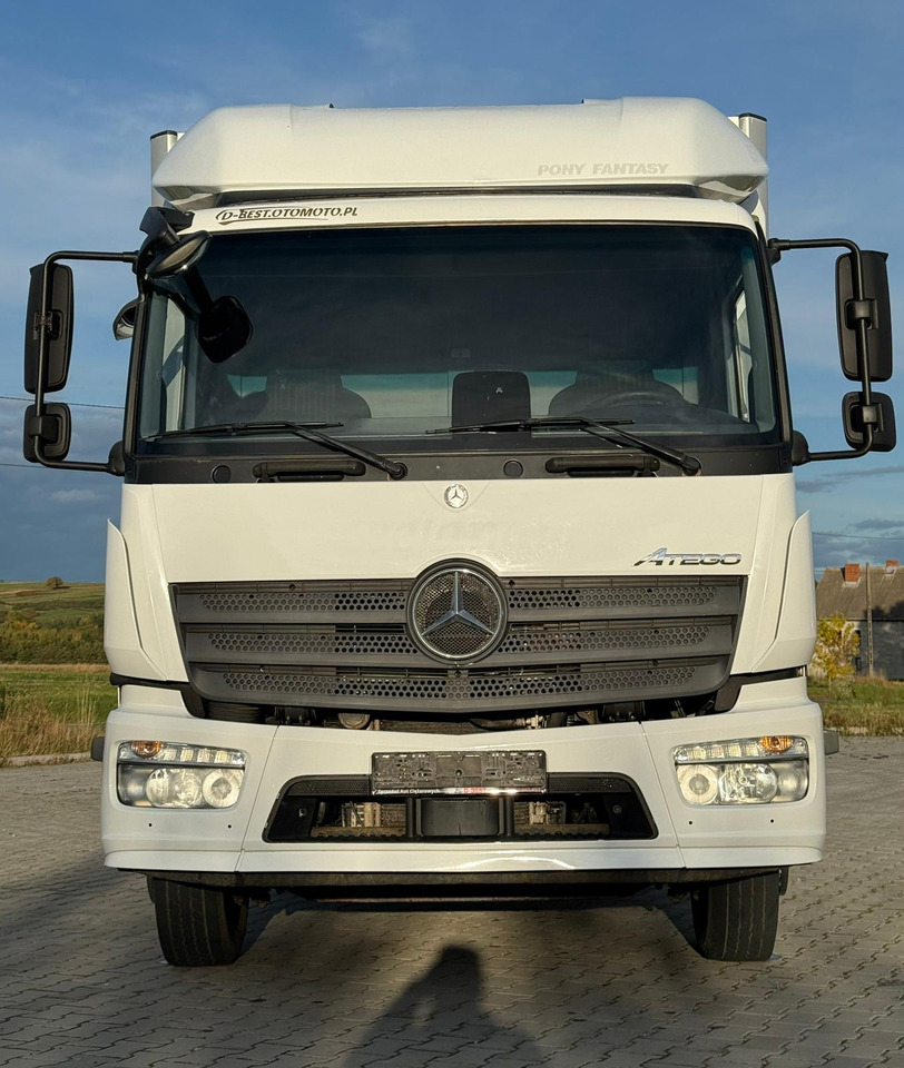 냉동탑차 MERCEDES-BENZ ATEGO 1218 / CHŁODNIA / IZOTERMA / WINDA / 5.10 M DŁUGOŚCI / LAMBERET / AUTOMAT / 2017 ROK / 410 TYŚ KM : 사진 11 냉동탑차 MERCEDES-BENZ ATEGO 1218 / CHŁODNIA / IZOTERMA / WINDA / 5.10 M DŁUGOŚCI / LAMBERET / AUTOMAT / 2017 ROK / 410 TYŚ KM : 사진 11