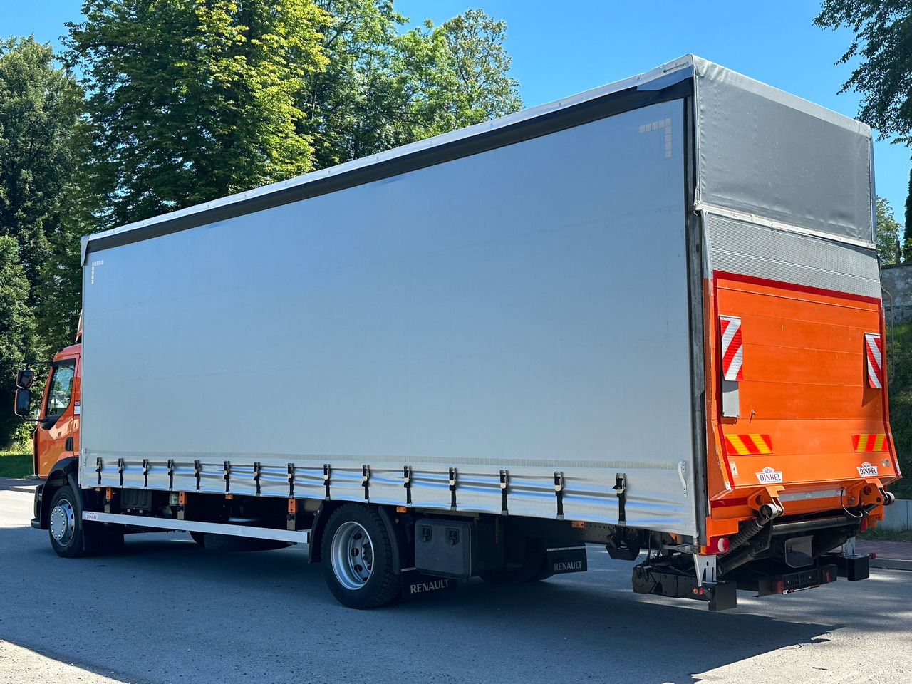 RENAULT D 18 / 280 / FIRANKA / WINDA / 8.6 M DŁUGOŚCI / 21 EUROPALET / NOWE OPONY / ŁADOWNOŚĆ 9.380 KG / AUTOMAT / SERWISOWANA / SPROWADZONA - 커튼사이더 트럭 : 사진 3 RENAULT D 18 / 280 / FIRANKA / WINDA / 8.6 M DŁUGOŚCI / 21 EUROPALET / NOWE OPONY / ŁADOWNOŚĆ 9.380 KG / AUTOMAT / SERWISOWANA / SPROWADZONA - 커튼사이더 트럭 : 사진 3