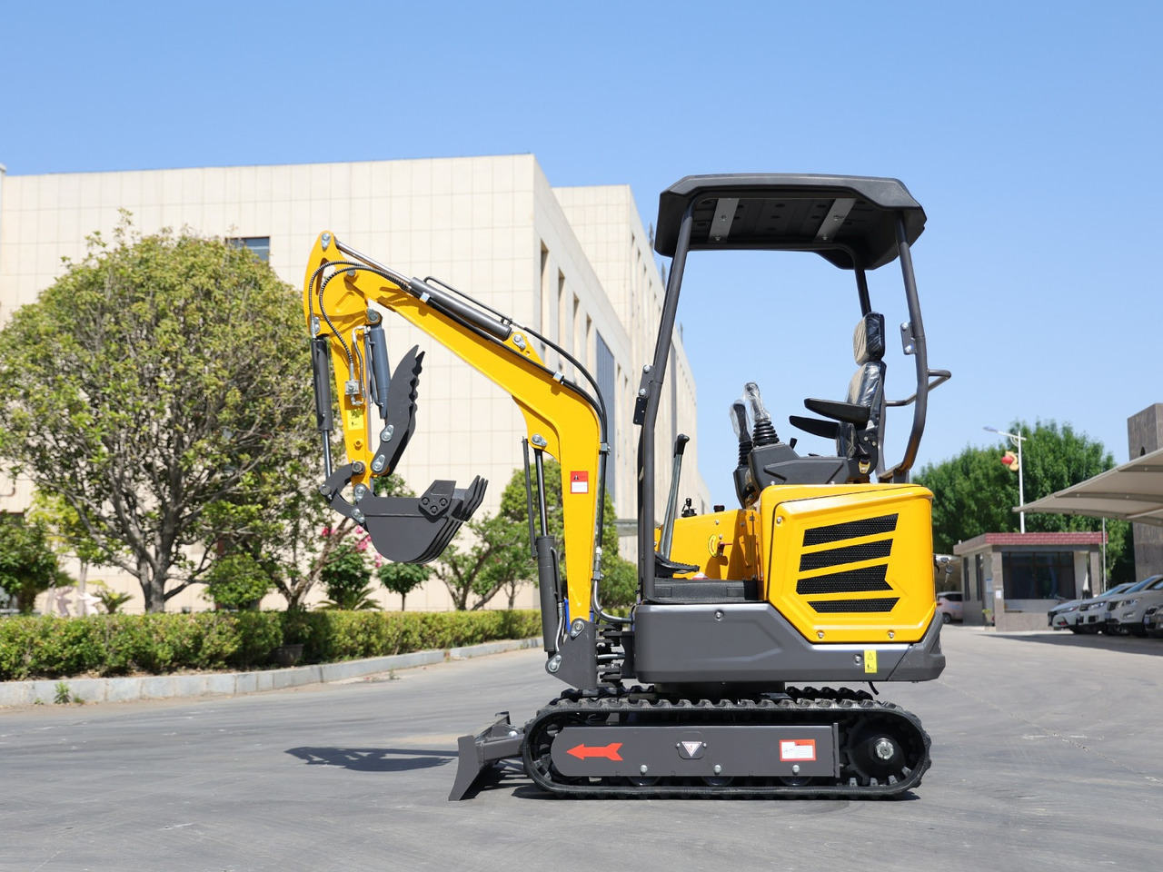 Müller Machinery Diesel Mini excavator 1.8 Ton - Mini excavator MB 18 - SH Laidong KM385B motor - 미니 굴삭기 : 사진 5 Müller Machinery Diesel Mini excavator 1.8 Ton - Mini excavator MB 18 - SH Laidong KM385B motor - 미니 굴삭기 : 사진 5