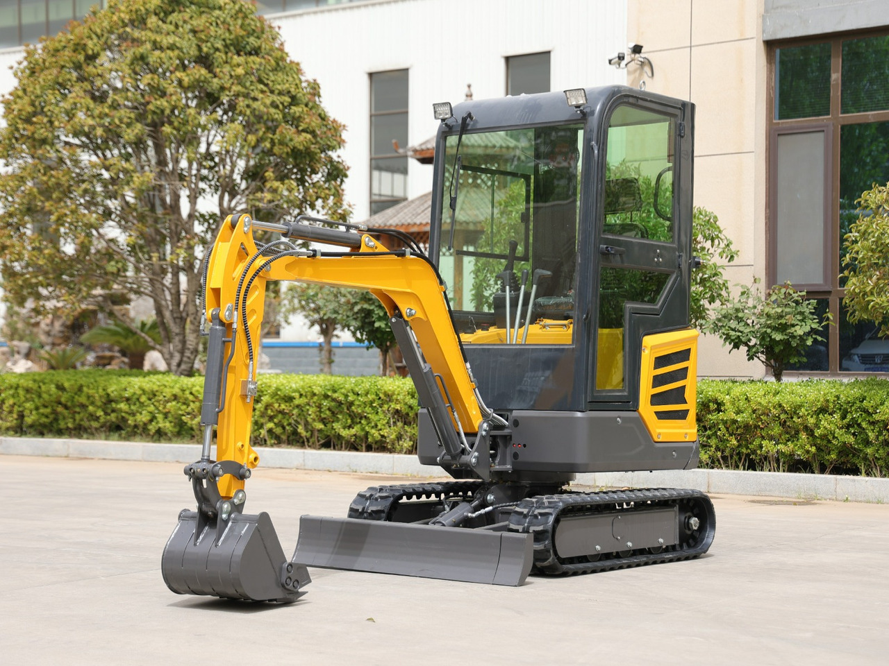 Müller Machinery Diesel Mini excavator 1.8 Ton - Müller Machinery MB 18 - KSH Laidong KB385B Motor - 미니 굴삭기 : 사진 2 Müller Machinery Diesel Mini excavator 1.8 Ton - Müller Machinery MB 18 - KSH Laidong KB385B Motor - 미니 굴삭기 : 사진 2