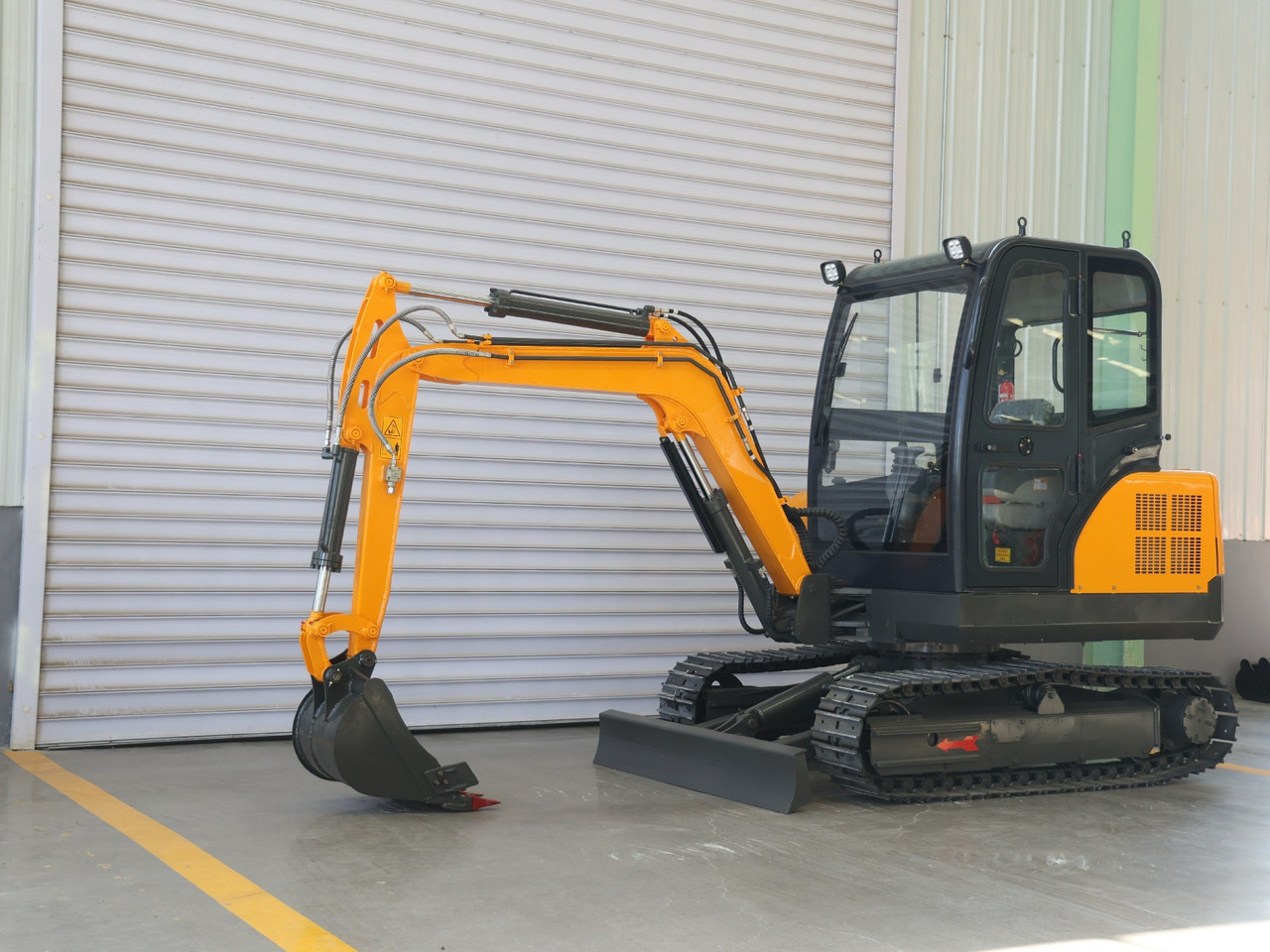 Müller Machinery Diesel Mini excavator 4 ton - Müller Machinery MB 40 - KSH Xinchai 4D32 Motor - 미니 굴삭기 : 사진 5 Müller Machinery Diesel Mini excavator 4 ton - Müller Machinery MB 40 - KSH Xinchai 4D32 Motor - 미니 굴삭기 : 사진 5