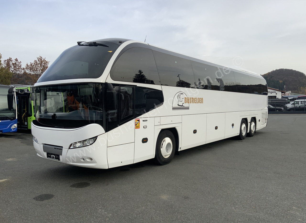 Neoplan Cityliner - 대형 버스 : 사진 2 Neoplan Cityliner - 대형 버스 : 사진 2