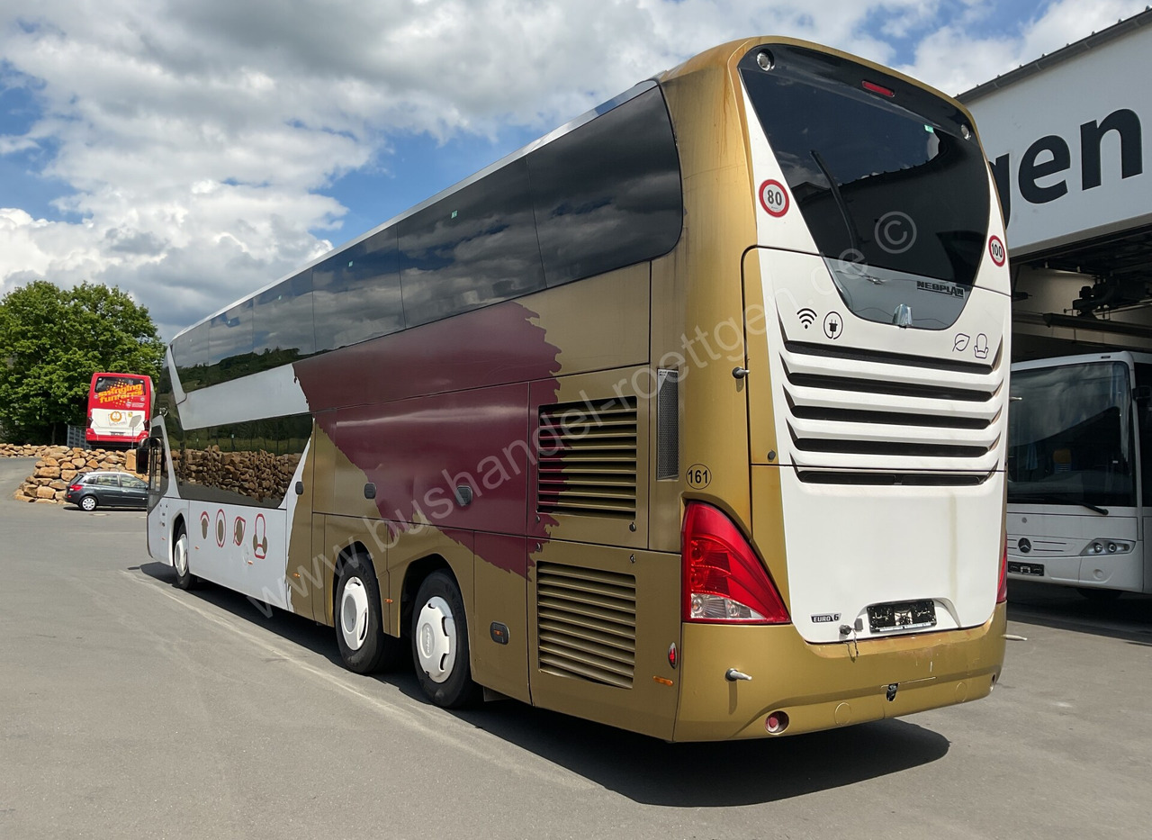 Neoplan Skyliner L - 2층 버스 : 사진 4 Neoplan Skyliner L - 2층 버스 : 사진 4