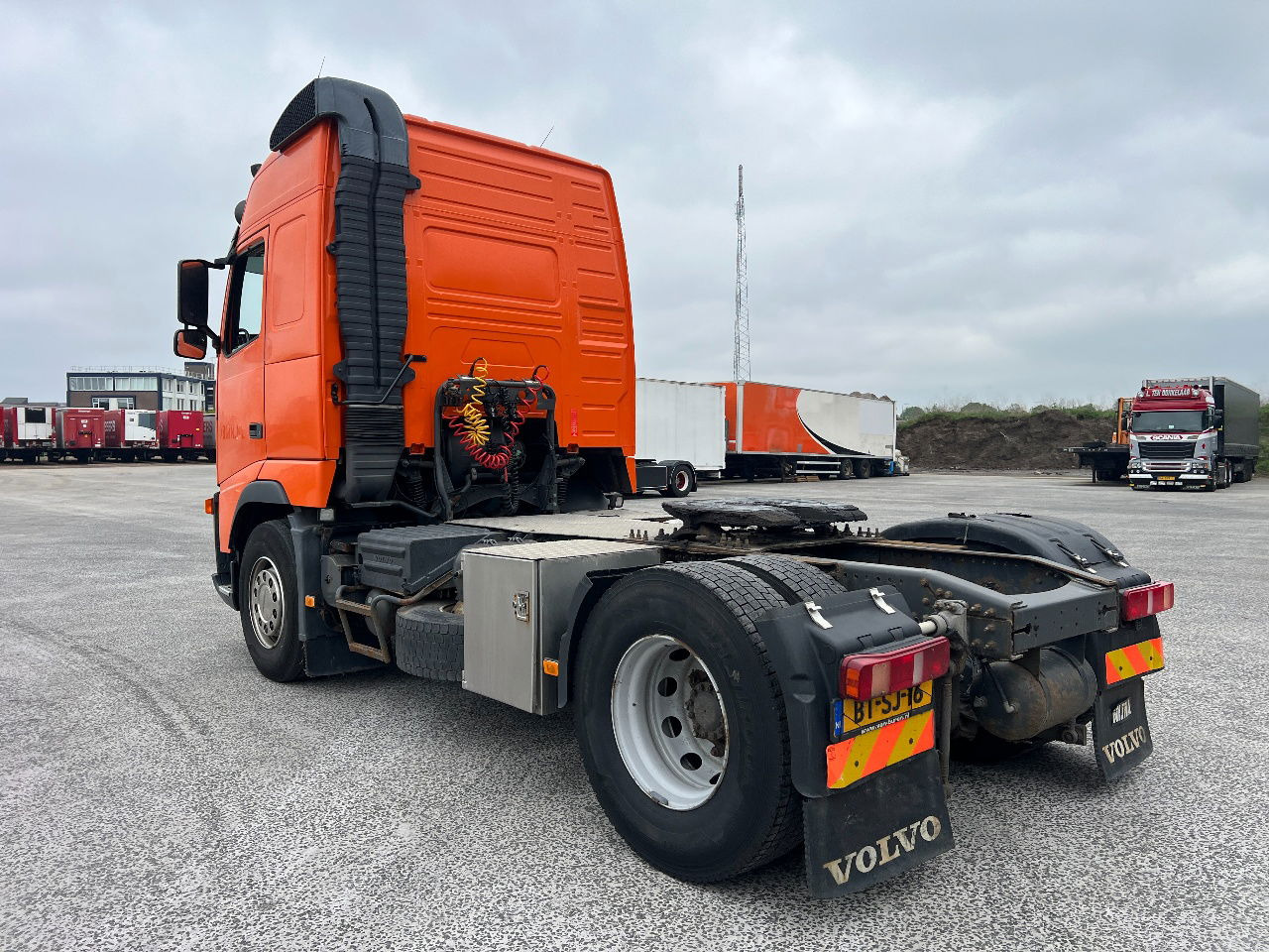 Volvo FH 13.400 Globetrotter, Euro 5 - 트랙터 유닛 : 사진 4 Volvo FH 13.400 Globetrotter, Euro 5 - 트랙터 유닛 : 사진 4