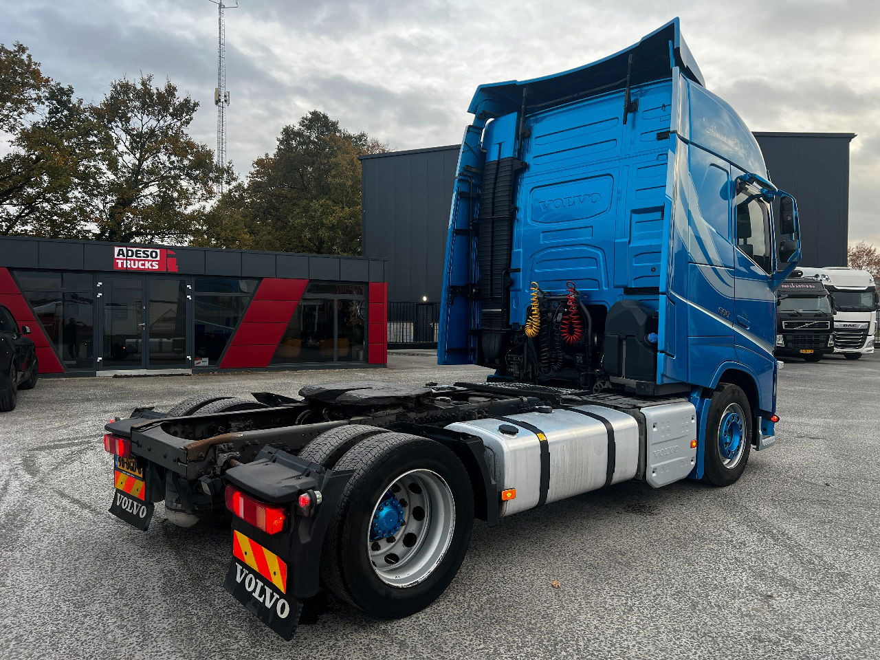 Volvo FH 460 Globe, Lowdeck, Mega - 트랙터 유닛 : 사진 3 Volvo FH 460 Globe, Lowdeck, Mega - 트랙터 유닛 : 사진 3