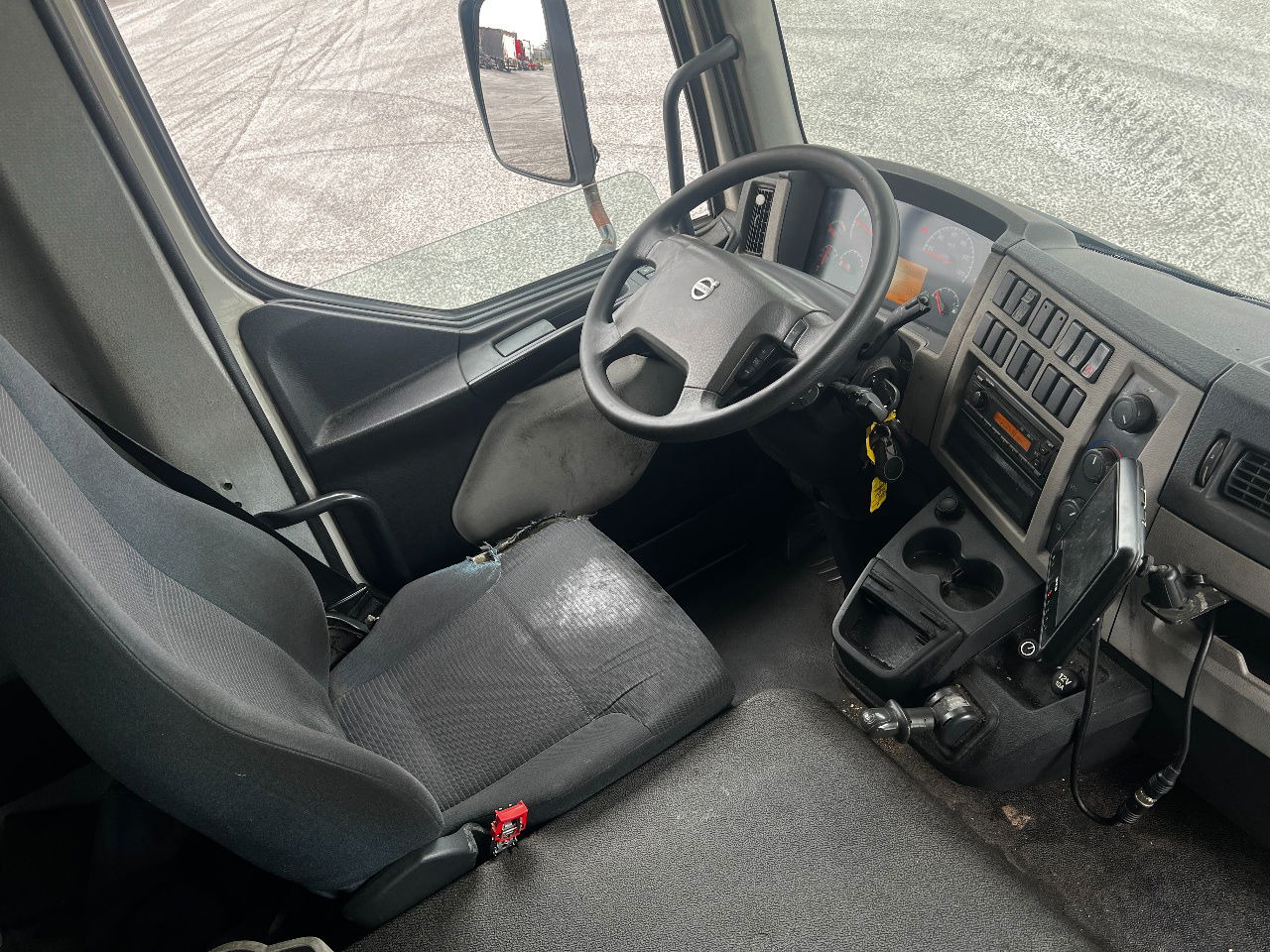 박스 트럭 Volvo FL 12.240 Euro 5, NL truck : 사진 9