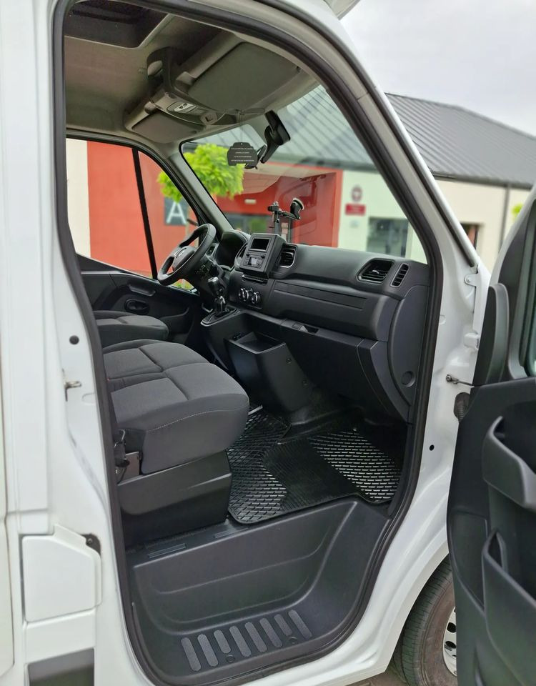 커튼 사이드 밴 Renault Master : 사진 10
