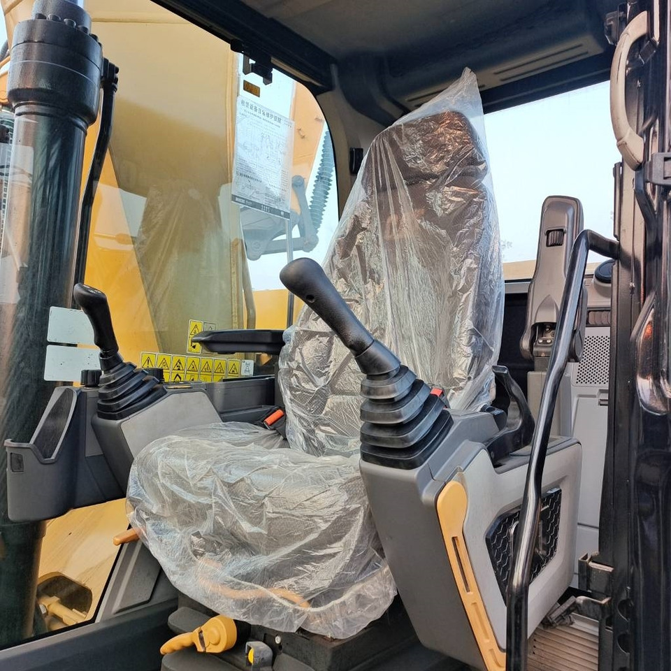 CAT 320 GC - 크롤러 굴삭기 : 사진 3 CAT 320 GC - 크롤러 굴삭기 : 사진 3