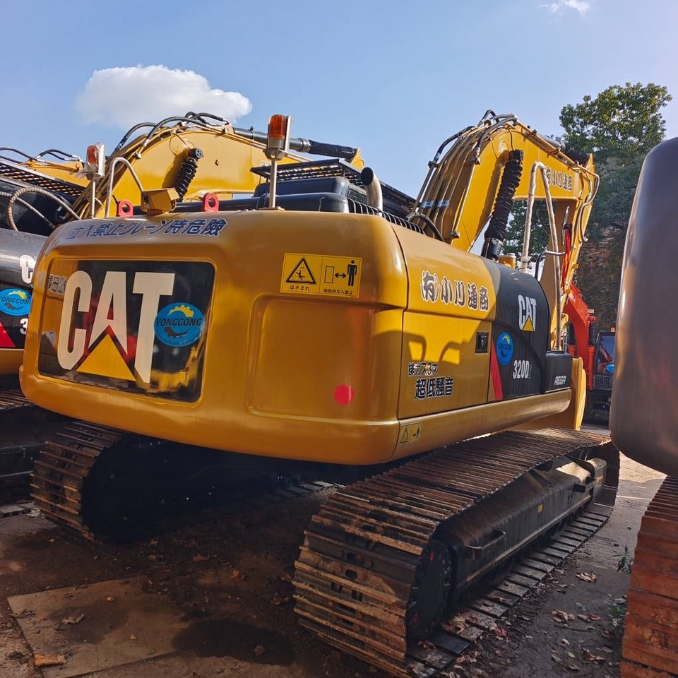 CAT 320DL - 크롤러 굴삭기 : 사진 1 CAT 320DL - 크롤러 굴삭기 : 사진 1