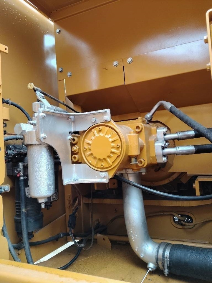 CAT 330GC - 크롤러 굴삭기 : 사진 5 CAT 330GC - 크롤러 굴삭기 : 사진 5