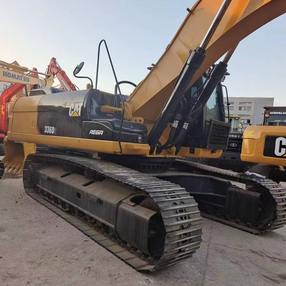 CAT 336D2 - 크롤러 굴삭기 : 사진 5 CAT 336D2 - 크롤러 굴삭기 : 사진 5