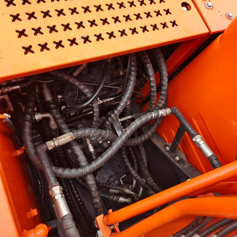 Doosan DX 150 LC - 크롤러 굴삭기 : 사진 5 Doosan DX 150 LC - 크롤러 굴삭기 : 사진 5