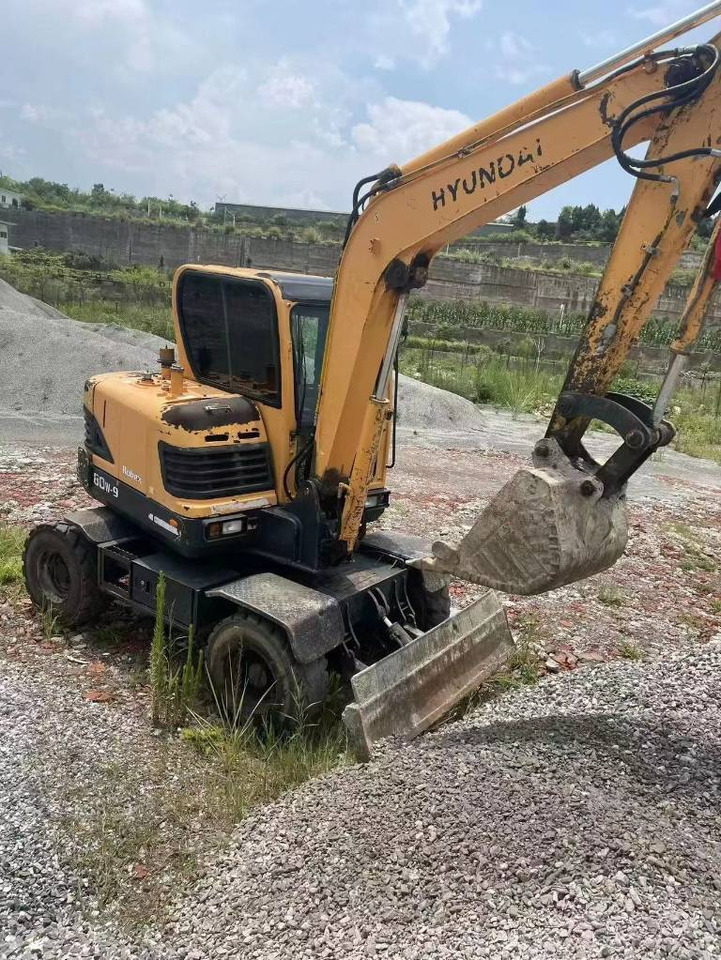 Hyundai 60W-9 - 휠 굴삭기 : 사진 2 Hyundai 60W-9 - 휠 굴삭기 : 사진 2