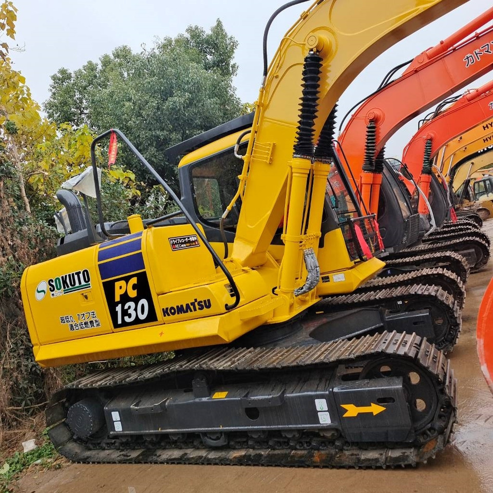 Komatsu PC 130 - 크롤러 굴삭기 : 사진 2 Komatsu PC 130 - 크롤러 굴삭기 : 사진 2