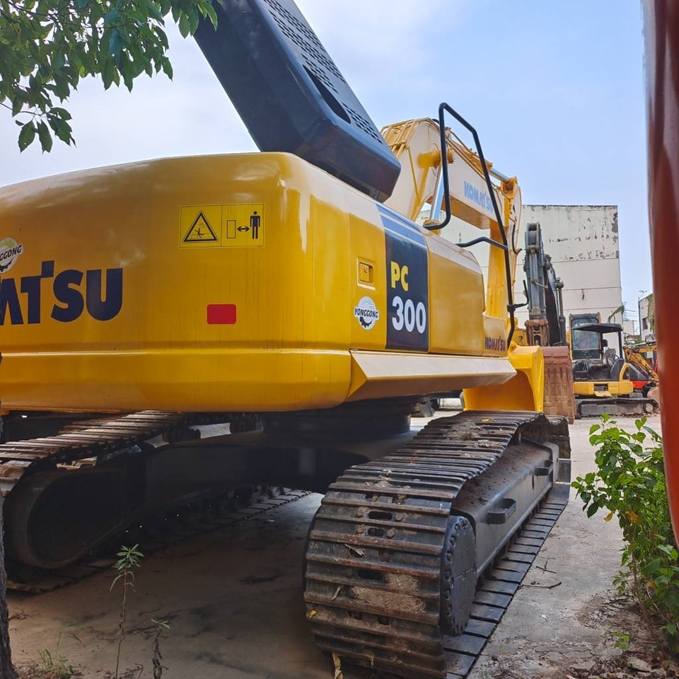 Komatsu PC300 - 크롤러 굴삭기 : 사진 4 Komatsu PC300 - 크롤러 굴삭기 : 사진 4