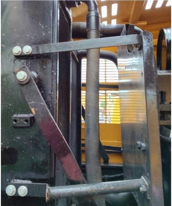 Komatsu WA 320-5 - 크롤러 굴삭기 : 사진 4 Komatsu WA 320-5 - 크롤러 굴삭기 : 사진 4