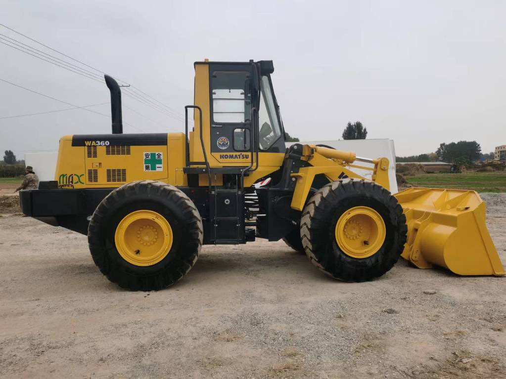 Komatsu WA 360-3 - 휠 로더 : 사진 1 Komatsu WA 360-3 - 휠 로더 : 사진 1
