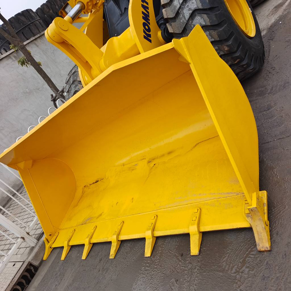 Komatsu WA 380-3 - 휠 로더 : 사진 4 Komatsu WA 380-3 - 휠 로더 : 사진 4