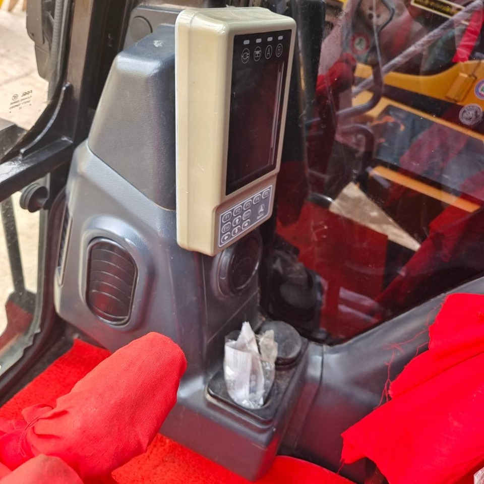 Sany SY 215 C - 크롤러 굴삭기 : 사진 4 Sany SY 215 C - 크롤러 굴삭기 : 사진 4