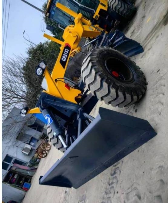 XCMG GR 2153 - 그레이더 : 사진 5 XCMG GR 2153 - 그레이더 : 사진 5