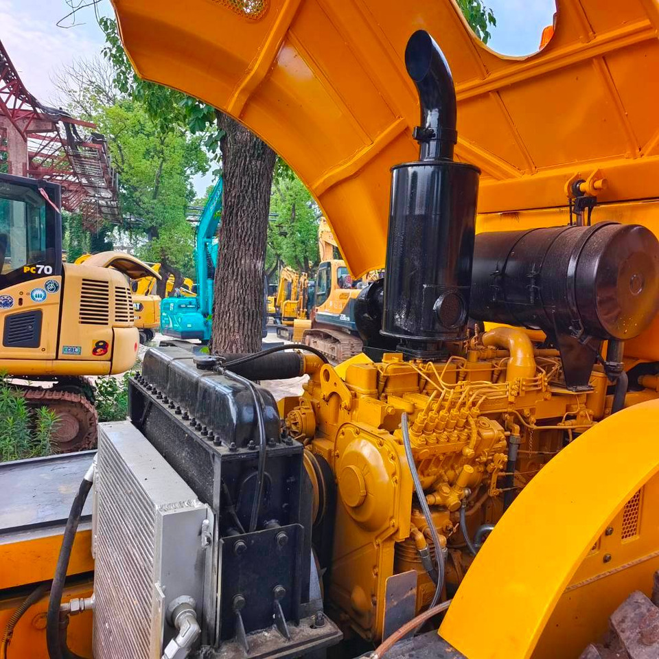 XCMG XS 223 J - 압축기 : 사진 2 XCMG XS 223 J - 압축기 : 사진 2