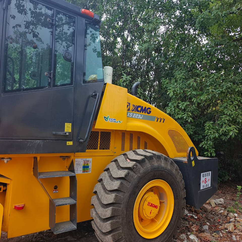 XCMG XS223J - 압축기 : 사진 2 XCMG XS223J - 압축기 : 사진 2