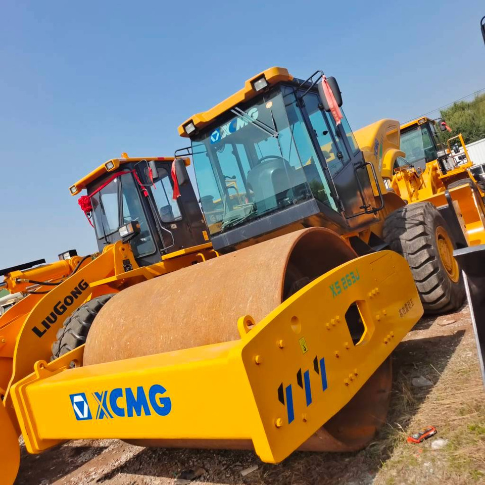 XCMG XS263J - 압축기 : 사진 2 XCMG XS263J - 압축기 : 사진 2