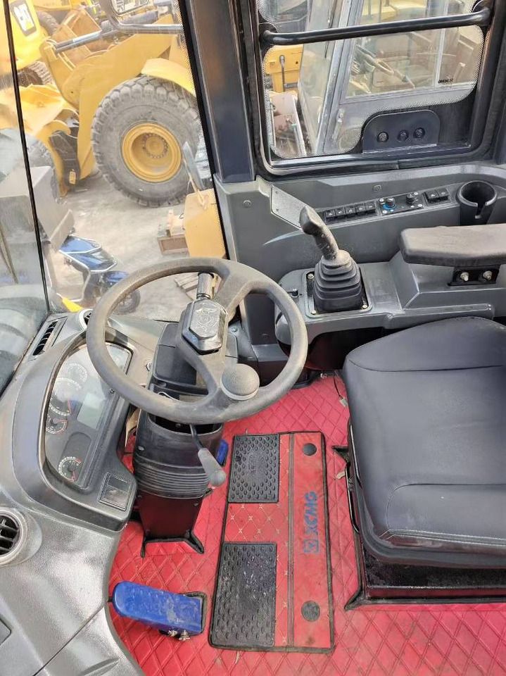 XCMG ZL 50 GN - 휠 로더 : 사진 4 XCMG ZL 50 GN - 휠 로더 : 사진 4
