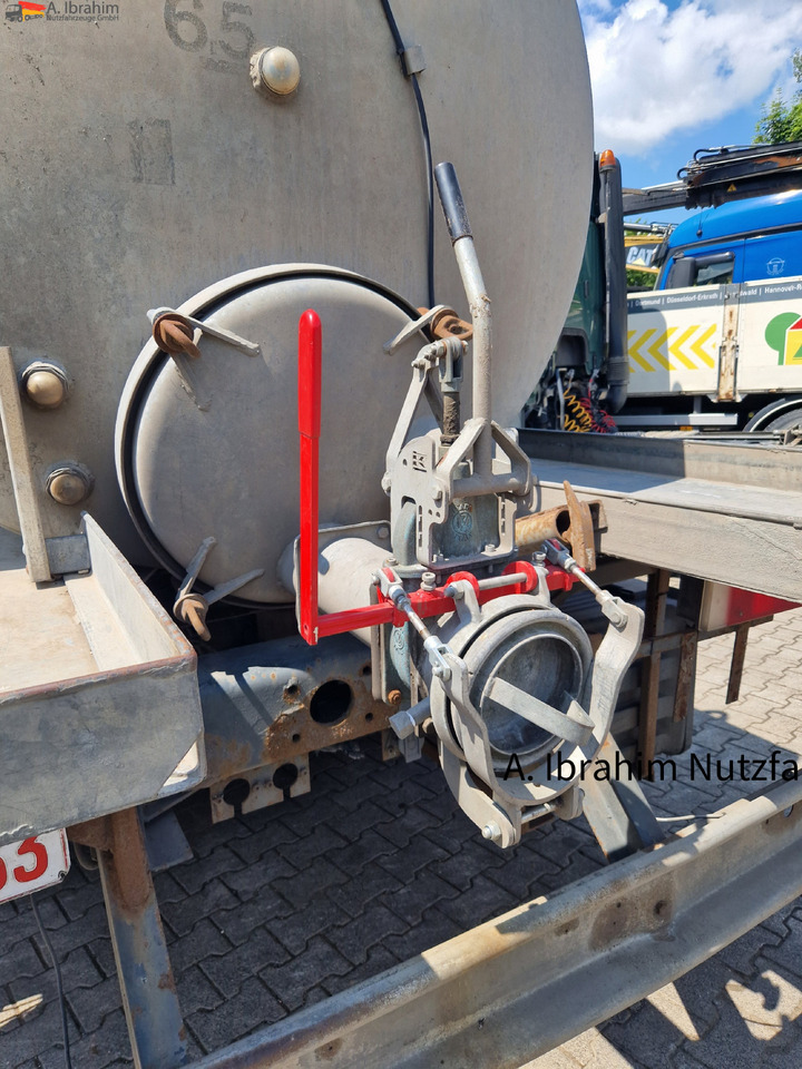 Daf CF 290 Wassertank 13500 L, Tank verzinkt Vorlauf- Lift- Lenkachse - 유조트럭 : 사진 5 Daf CF 290 Wassertank 13500 L, Tank verzinkt Vorlauf- Lift- Lenkachse - 유조트럭 : 사진 5
