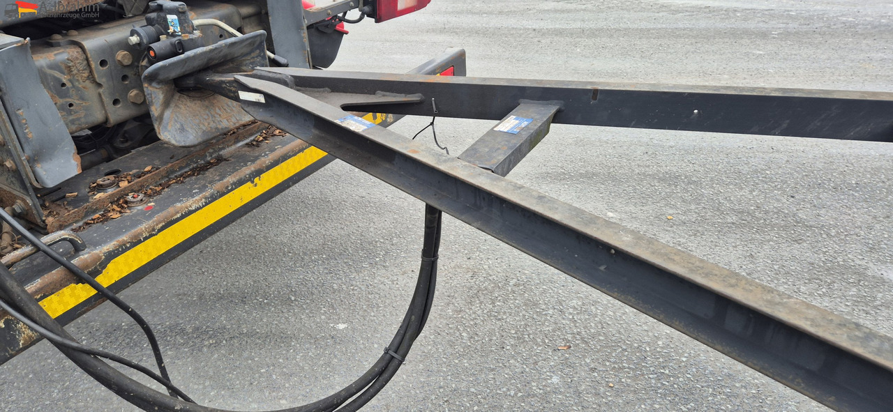 Hueffermann HSA 1870 mit Schlitten Zustand normal - 롤오프/ 스킵 트레일러 : 사진 2 Hueffermann HSA 1870 mit Schlitten Zustand normal - 롤오프/ 스킵 트레일러 : 사진 2