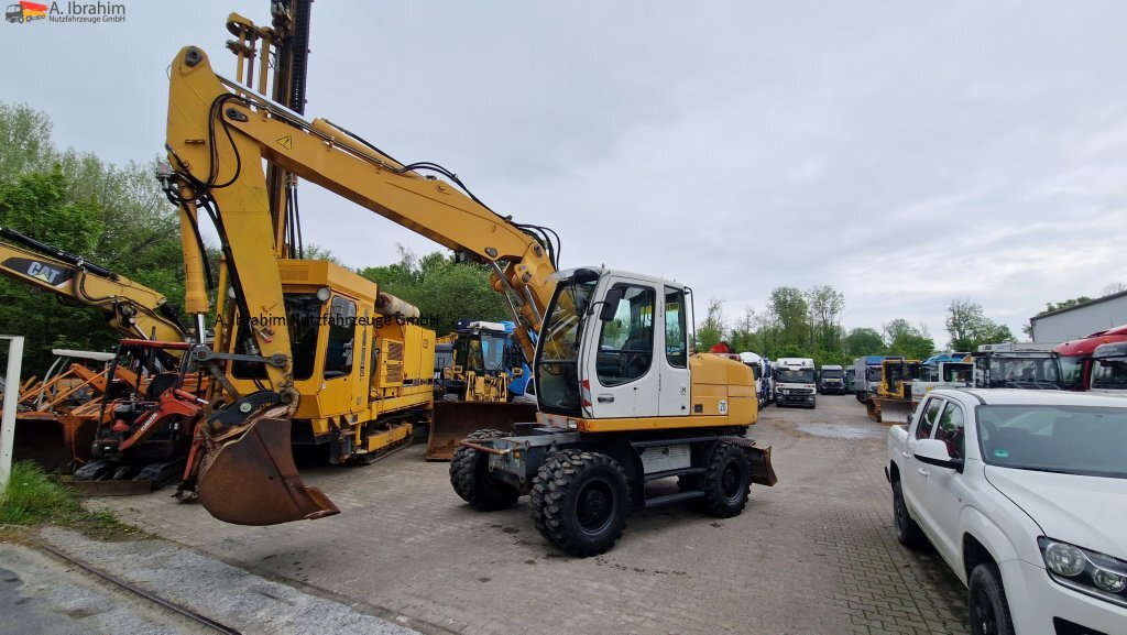Liebherr A316 Schnellwechsler, Hammerverrohrung, Verstellausleger - 미니 굴삭기 : 사진 1 Liebherr A316 Schnellwechsler, Hammerverrohrung, Verstellausleger - 미니 굴삭기 : 사진 1